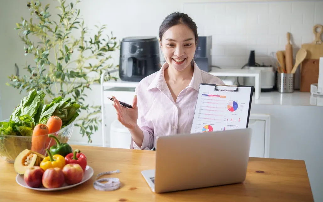 Registered Dietitian providing virtual nutrition counseling for heart health.